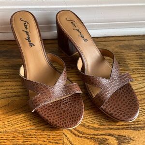 Free people brown croc sandals